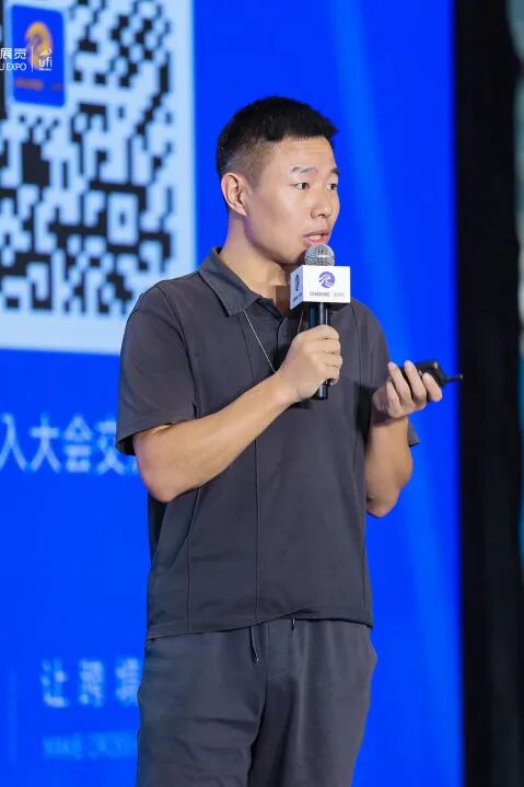 燃爆深圳！第五届CHWE出海网跨境电商展首日火力全开！