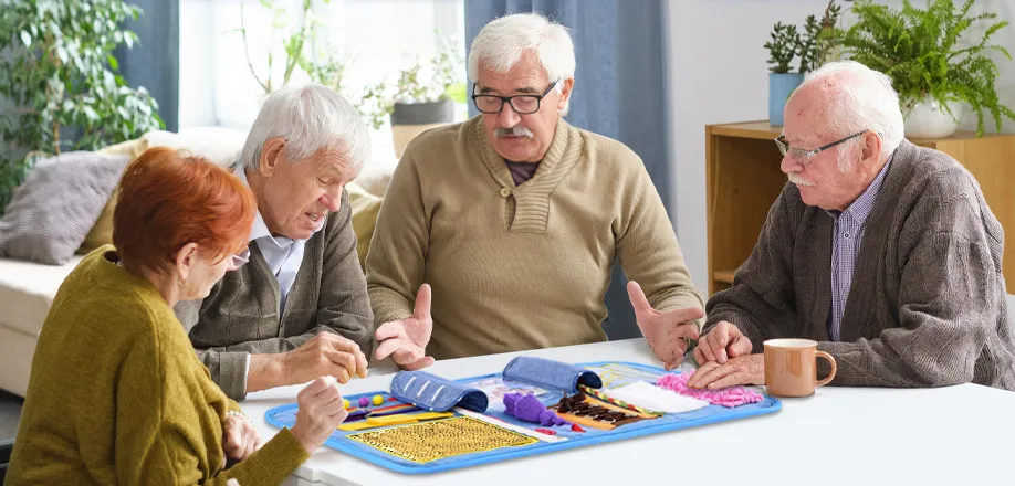 老龄化催生银发玩具新赛道：日本亚马逊老年玩具溢价超10美元，功能性产品需求激增